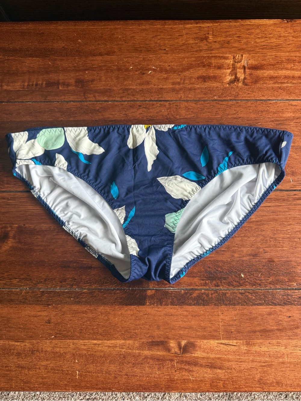 Lands’ End Navy Floral Bikini Bottom Size 14